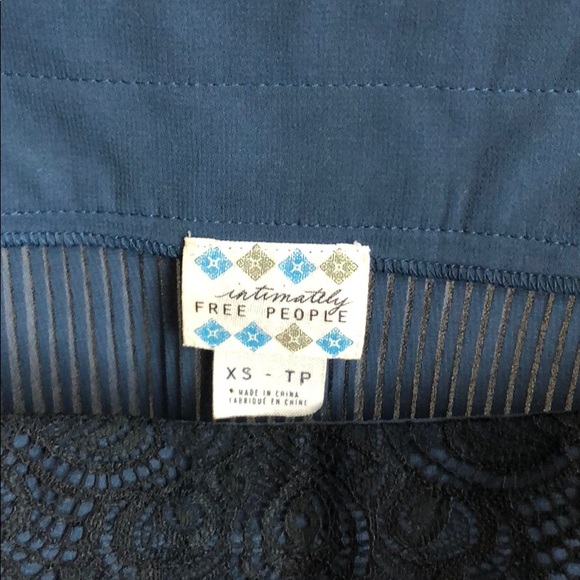 Free people cropped cami - Picture 3 of 4